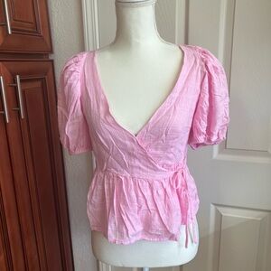 URBAN OUTFITTERS PINK PUFF SLEEVE PEPLUM TOP BLOUSE SIZE XS-TP